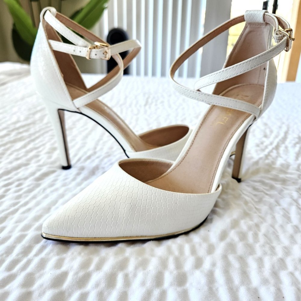 Michael Shannon Aria White Snakeskin Stiletto Heels